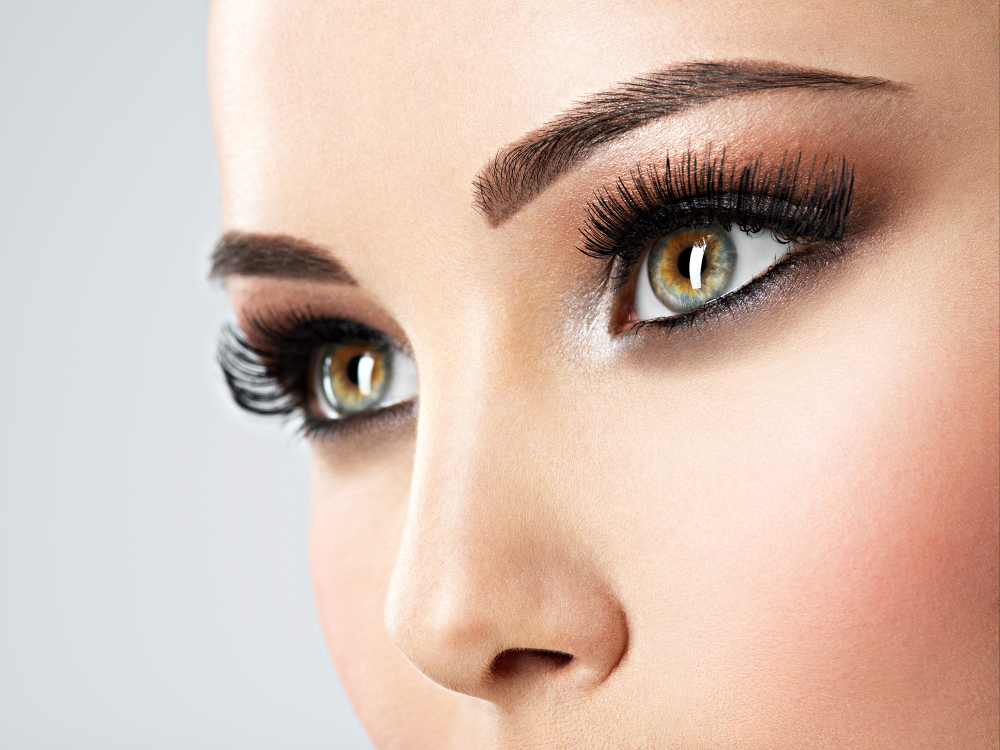 beautiful-womans-eyes-with-brown-eye-makeup